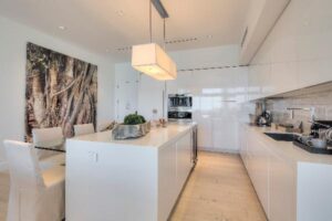 Miami Elegance Heights Penthouse with City Views from VILLAWAY®